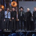 Pearl Jam at the Rock and Roll Hall of Fame Induction Ceremony, April 7, 2017<br>